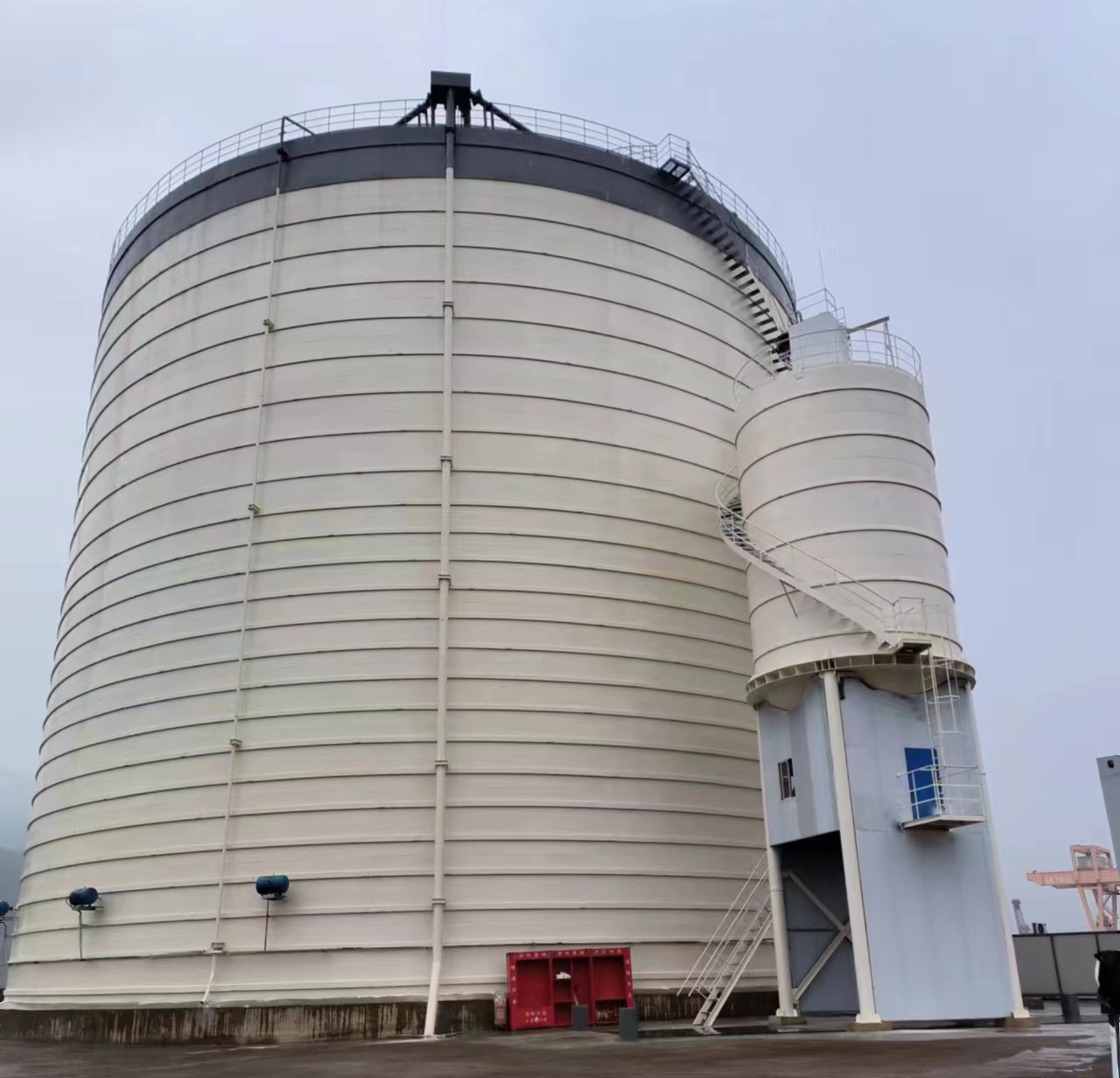 洮南10万吨水泥钢板库